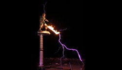 SkyFire Arts - A fire dance and lightning performance company